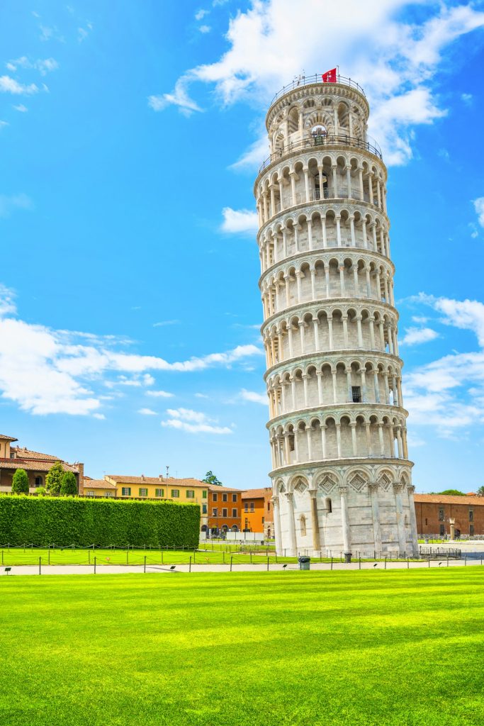 Leaning Tower of Pisa or Torre pendente di Pisa, Miracle Square. Tuscany, Italy